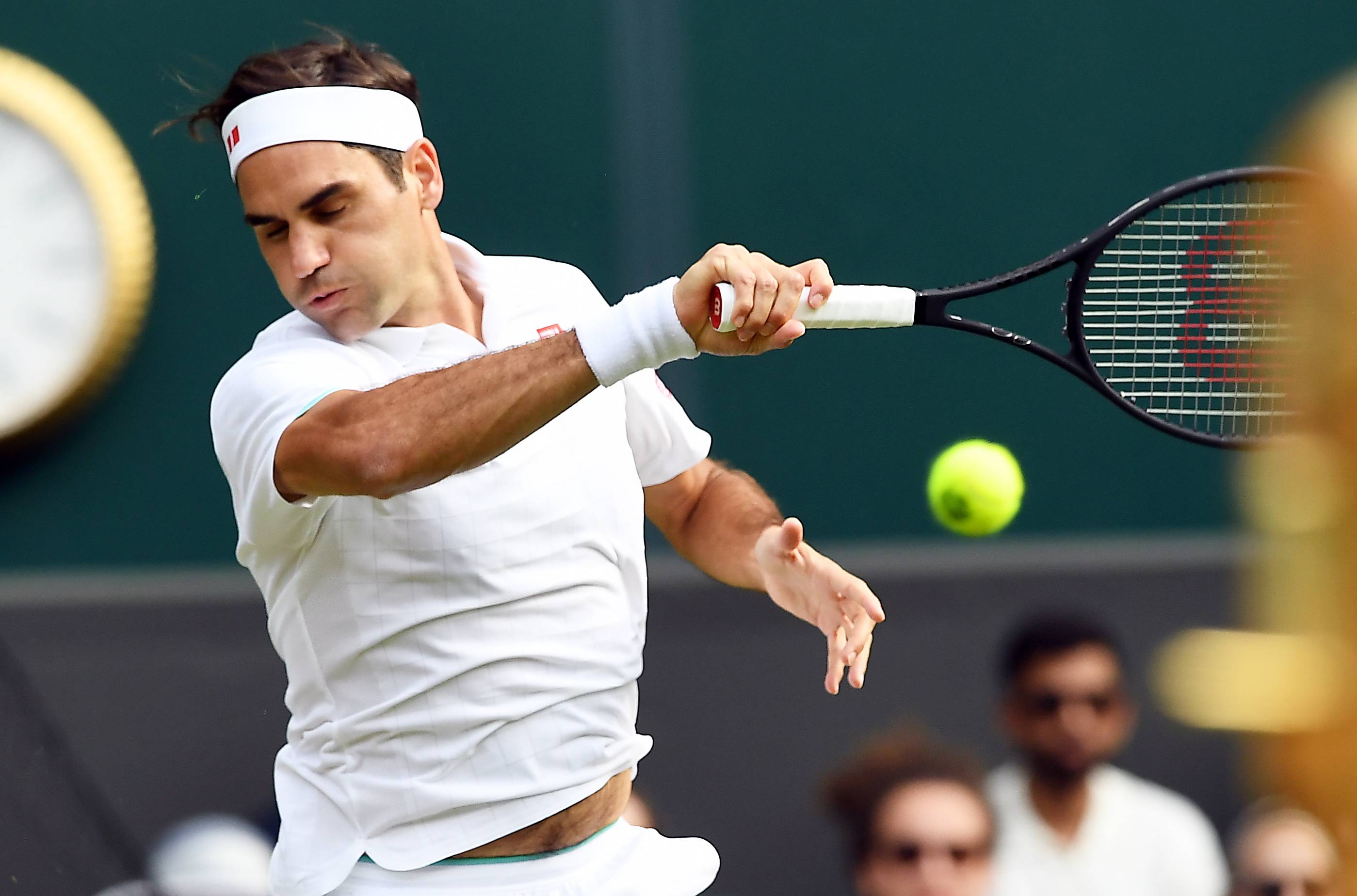 费德勒在TES比赛中回归赛场,绝杀引发热议!的简单介绍