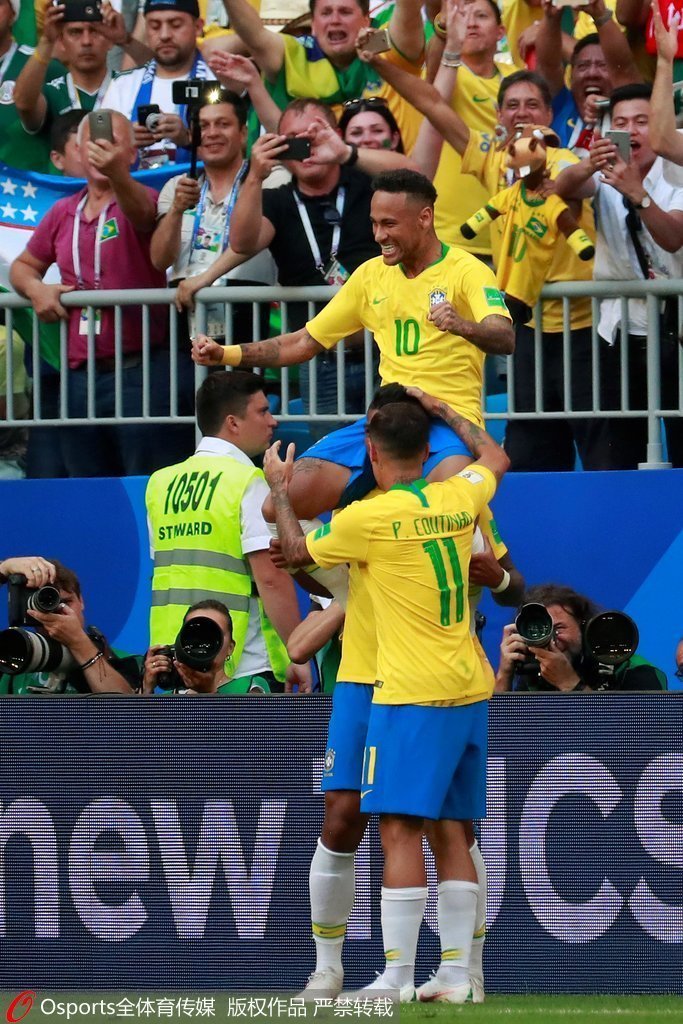 内马尔爆冷击败澳大利亚队,战术调整引爆全场!的简单介绍